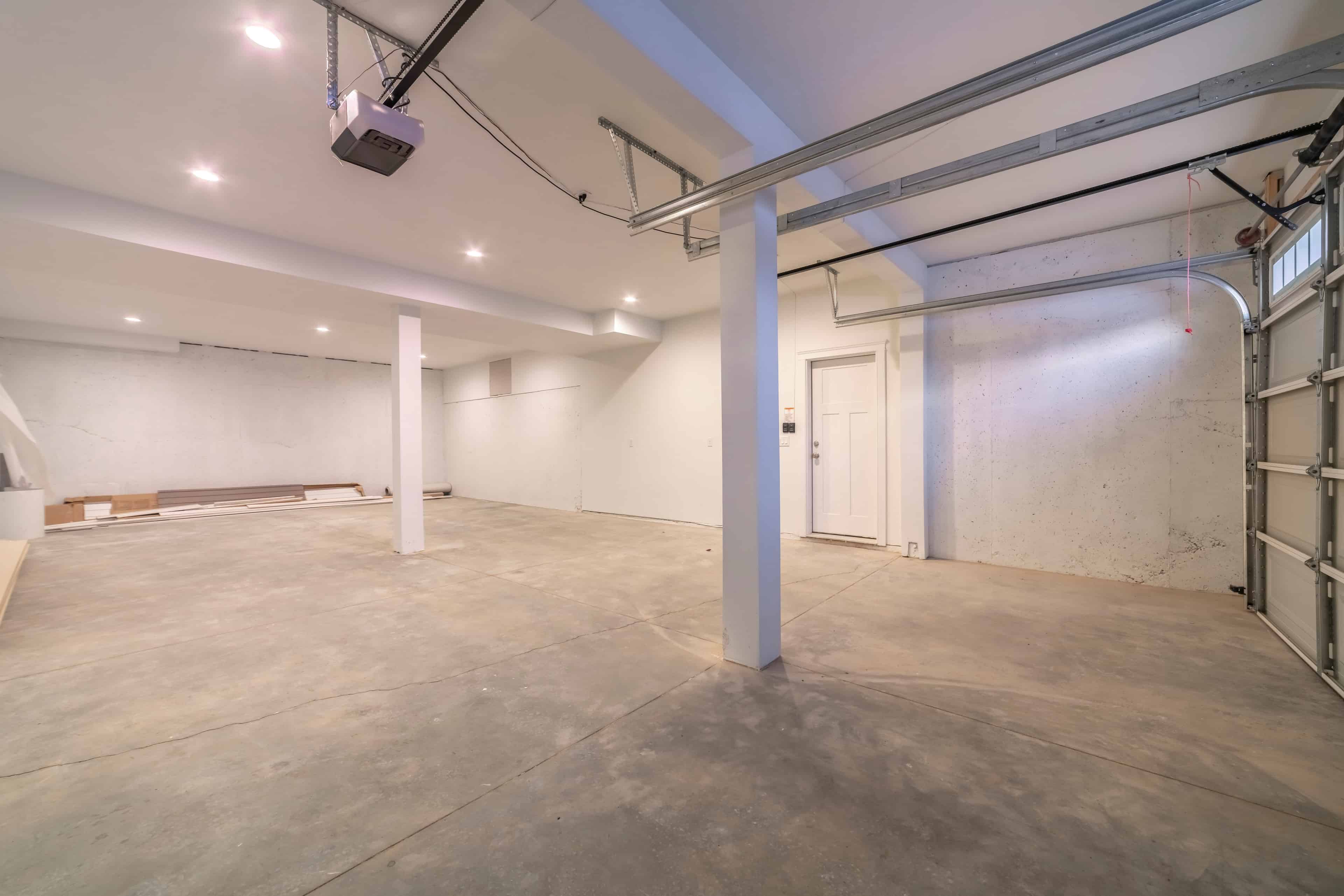 Custom Garages image