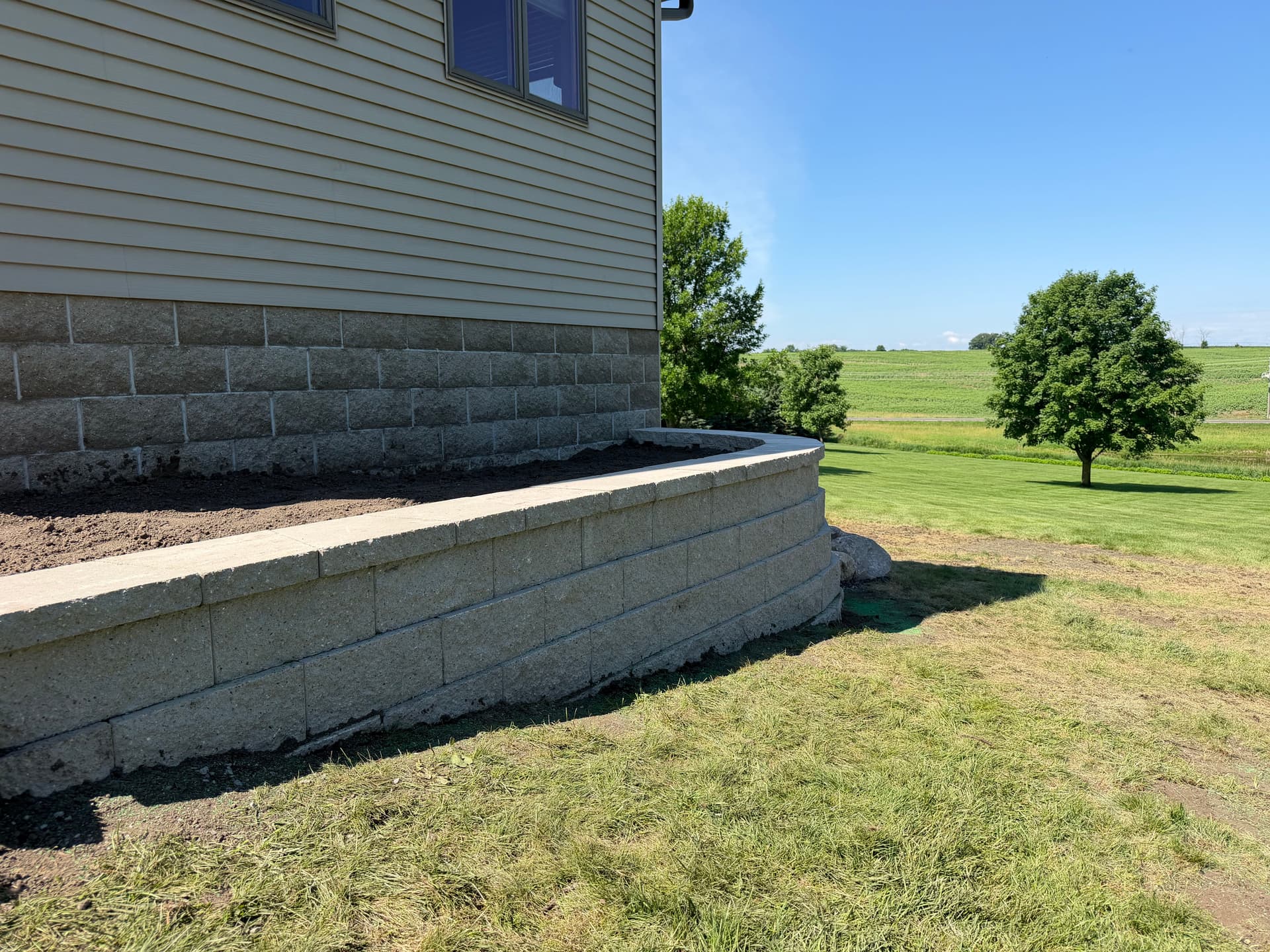 Gallery photos for Retaining Wall and Boulder Flower Bed Build in Clear Water MN: Image #1